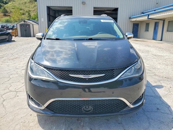 2018 CHRYSLER PACIFICA