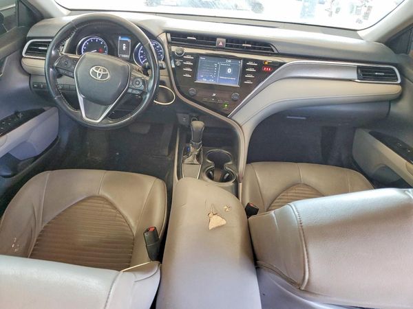 2018 TOYOTA CAMRY