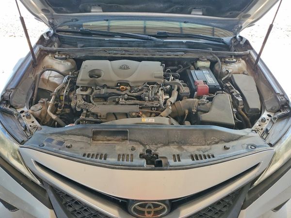 2018 TOYOTA CAMRY