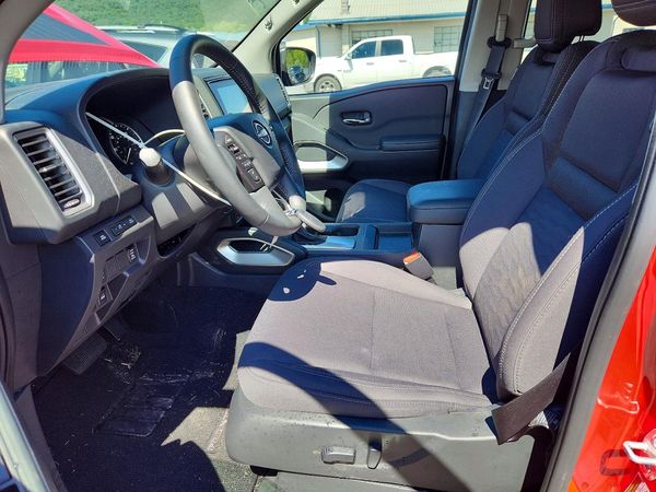 2024 NISSAN FRONTIER