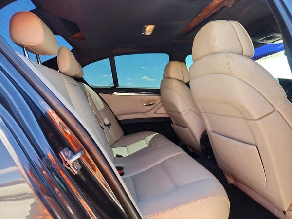 2012 BMW 528