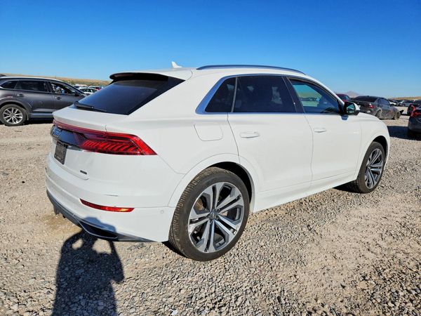 2019 AUDI Q8