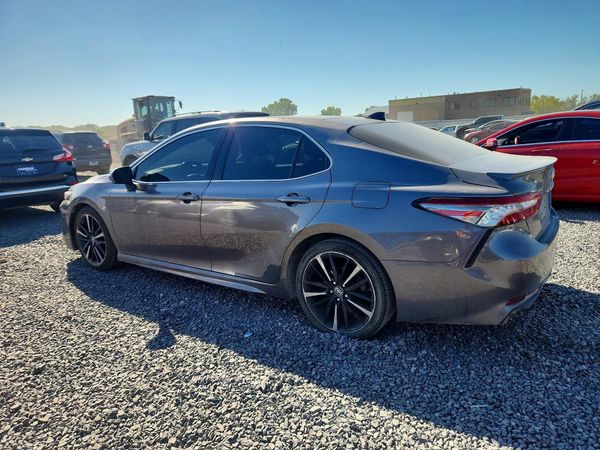 2019 TOYOTA CAMRY