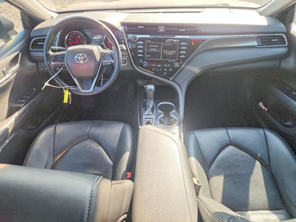 2019 TOYOTA CAMRY