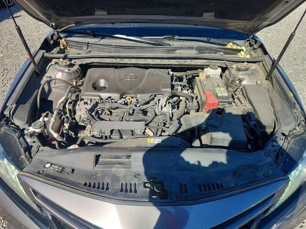 2019 TOYOTA CAMRY