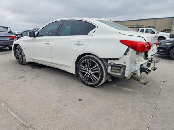 2017 INFINITI Q50