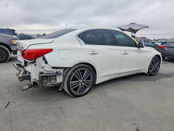 2017 INFINITI Q50