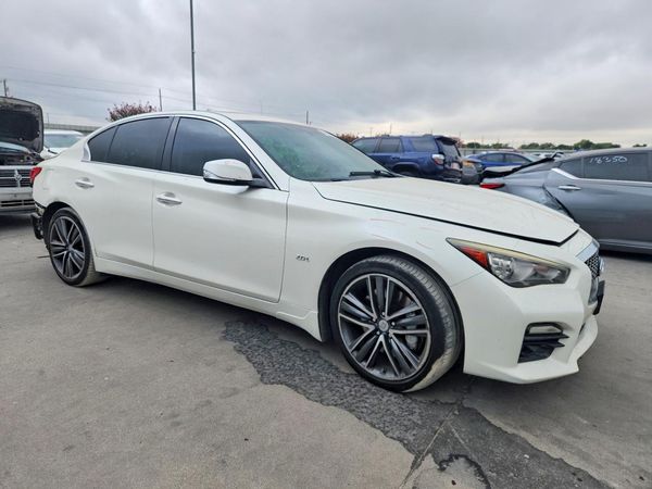 2017 INFINITI Q50