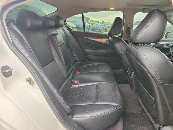 2017 INFINITI Q50