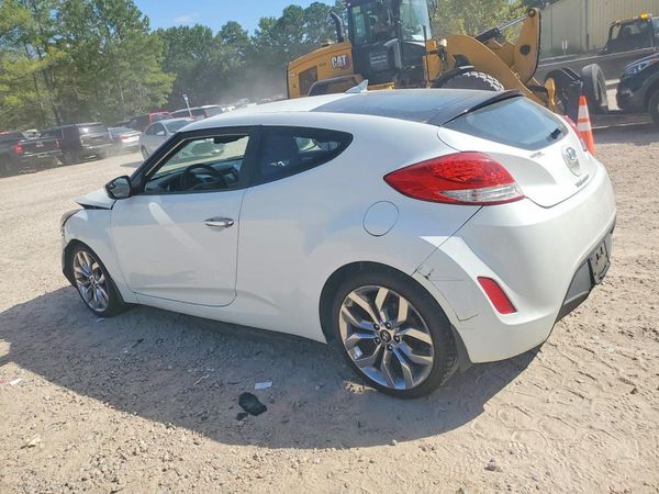 2015 HYUNDAI VELOSTER GLS(Middle)