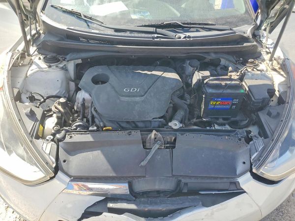 2015 HYUNDAI VELOSTER GLS(Middle)