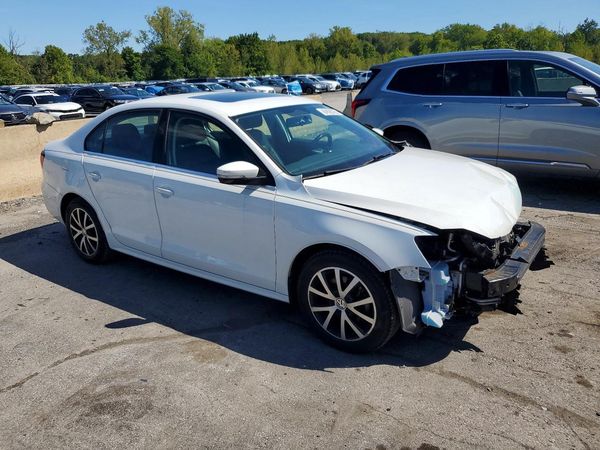 2017 VOLKSWAGEN JETTA