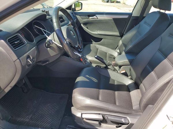 2017 VOLKSWAGEN JETTA