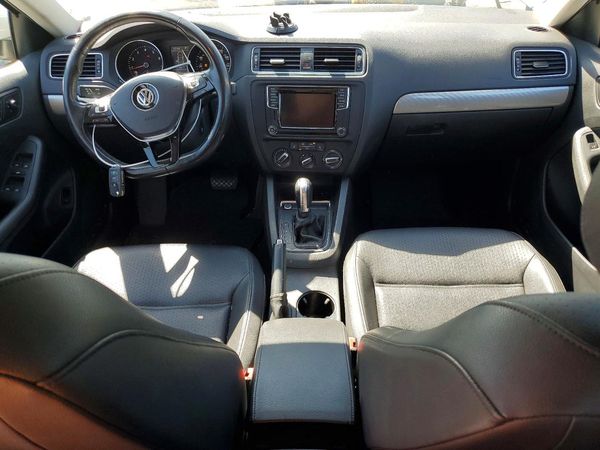 2017 VOLKSWAGEN JETTA