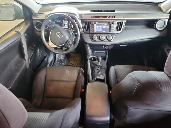 2017 TOYOTA RAV4 LE
