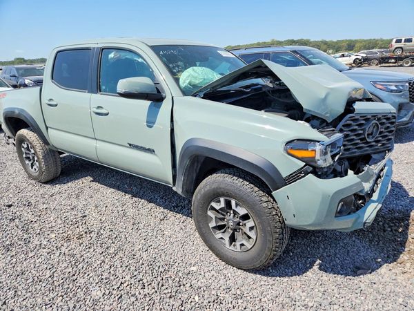 2022 TOYOTA TACOMA