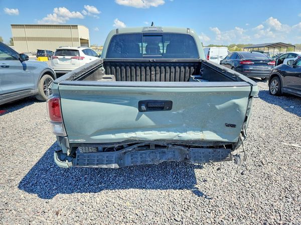 2022 TOYOTA TACOMA