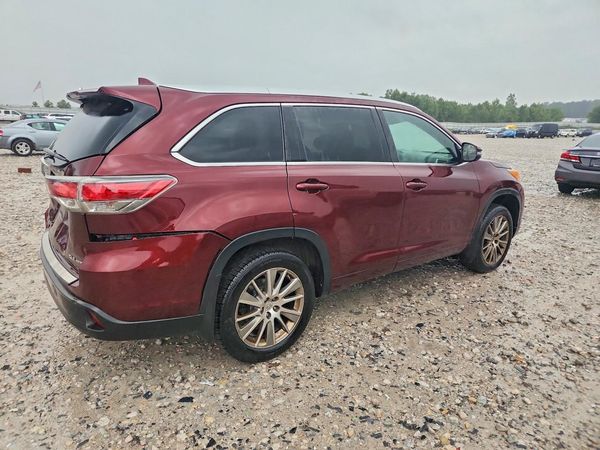 2015 TOYOTA HIGHLANDER