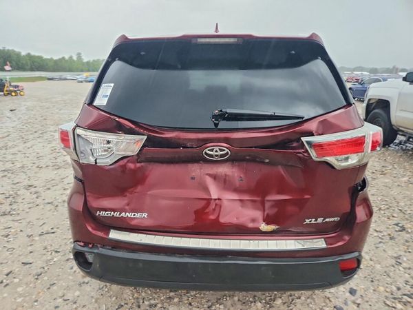 2015 TOYOTA HIGHLANDER