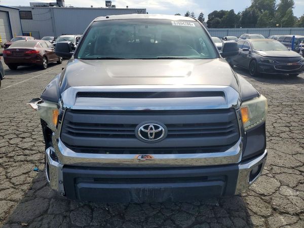 2014 TOYOTA TUNDRA SR5