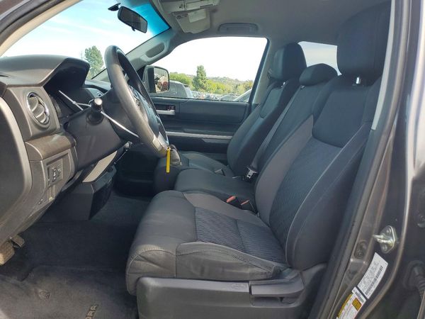 2014 TOYOTA TUNDRA SR5
