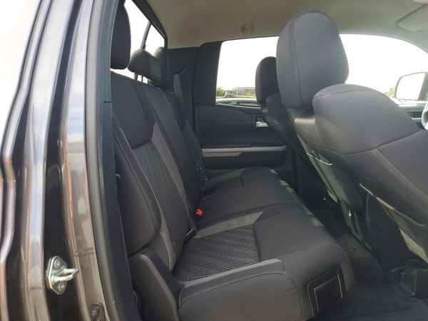 2014 TOYOTA TUNDRA SR5