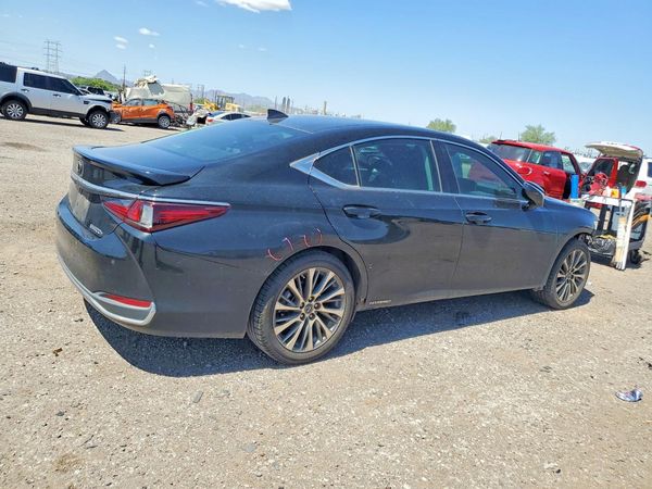 2021 LEXUS ES 300h Premium