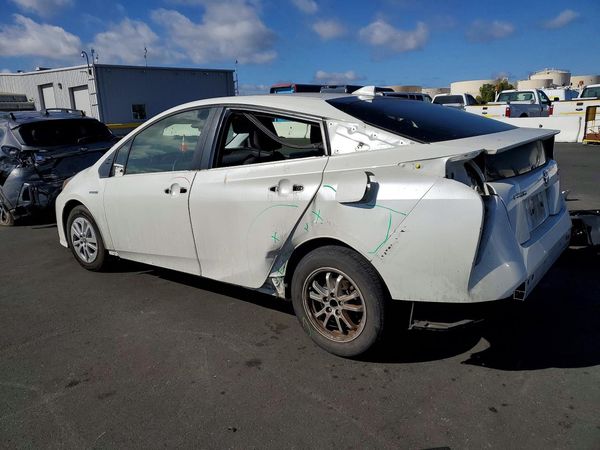 2018 TOYOTA PRIUS