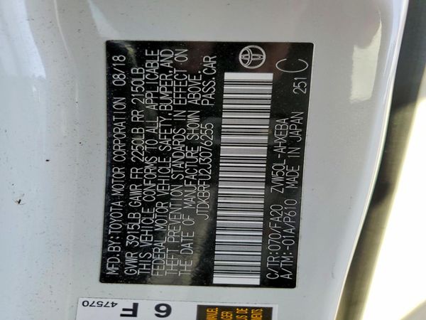 2018 TOYOTA PRIUS
