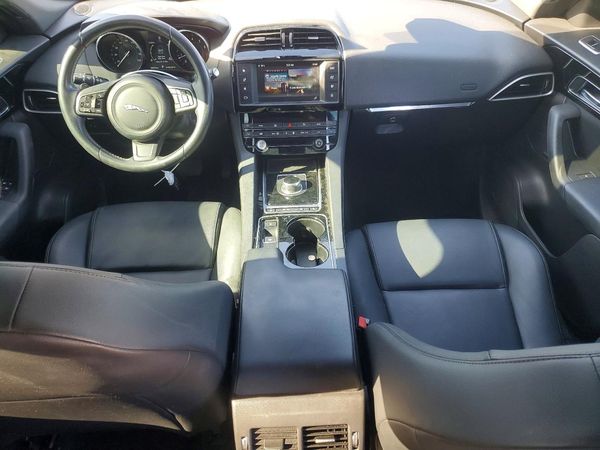 2017 JAGUAR F-PACE Premium