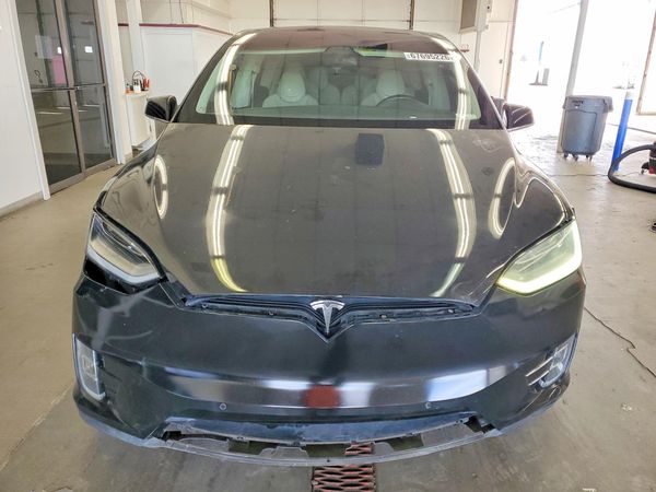 2017 TESLA MODEL X