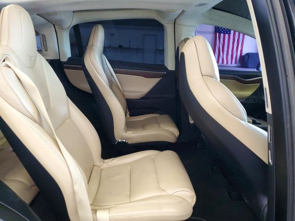 2017 TESLA MODEL X