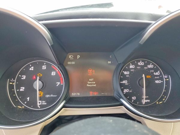 2017 ALFA ROMEO GIULIA TI RWD — ODOM