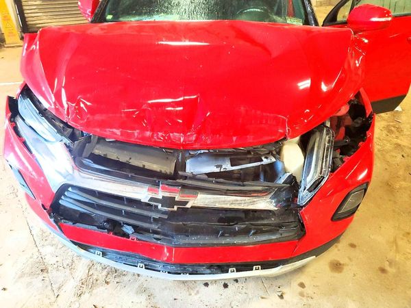 2020 CHEVROLET BLAZER 2LT — Engine bay
