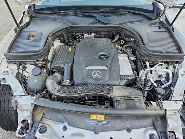 2019 MERCEDES-BENZ GLC