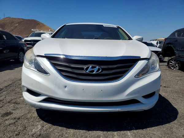 2012 HYUNDAI SONATA