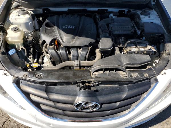 2012 HYUNDAI SONATA