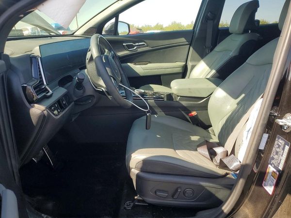 2025 KIA SPORTAGE