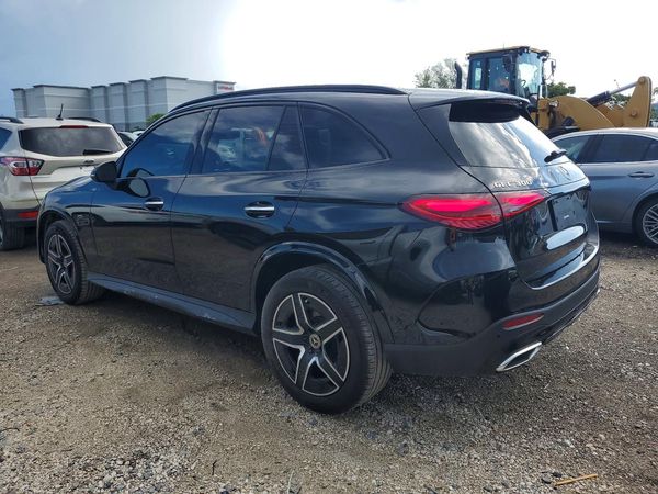 2026 MERCEDES-BENZ GLC