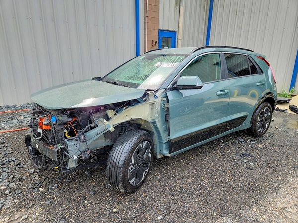 2024 KIA NIRO Wind