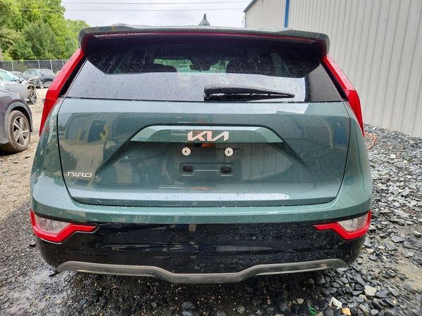 2024 KIA NIRO Wind