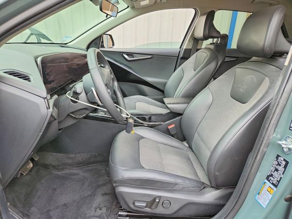 2024 KIA NIRO Wind