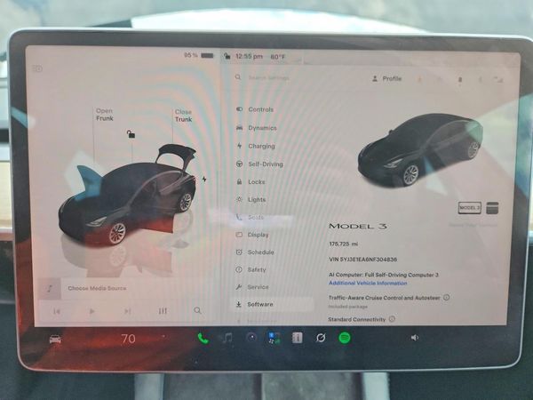 2022 TESLA MODEL 3