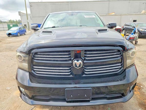 2015 RAM 1500 Sport