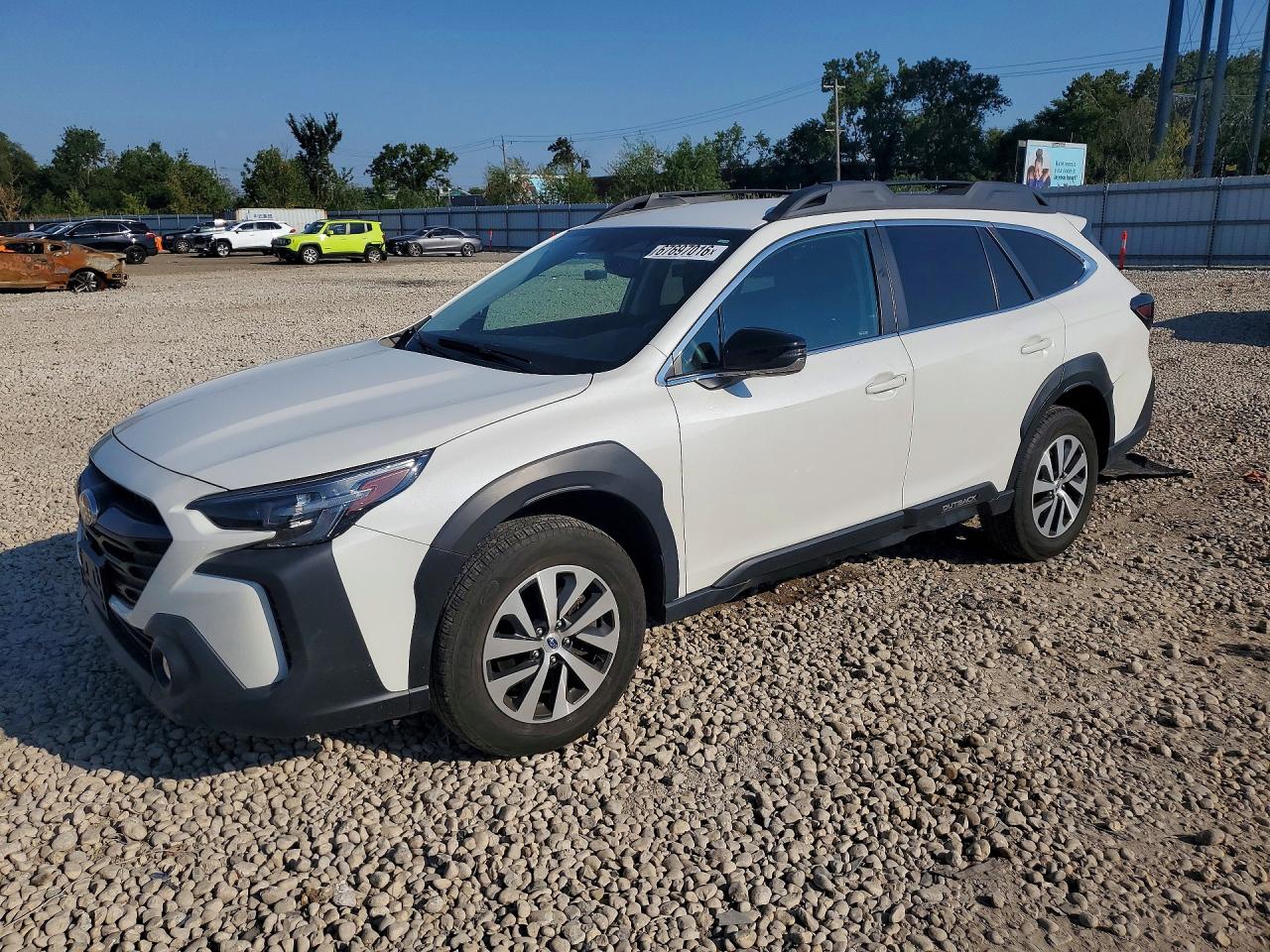 2023 SUBARU OUTBACK Premium