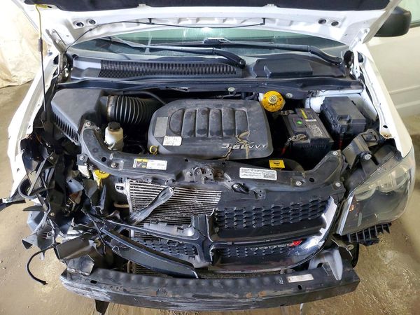 2015 DODGE GRAND CARAVAN SE