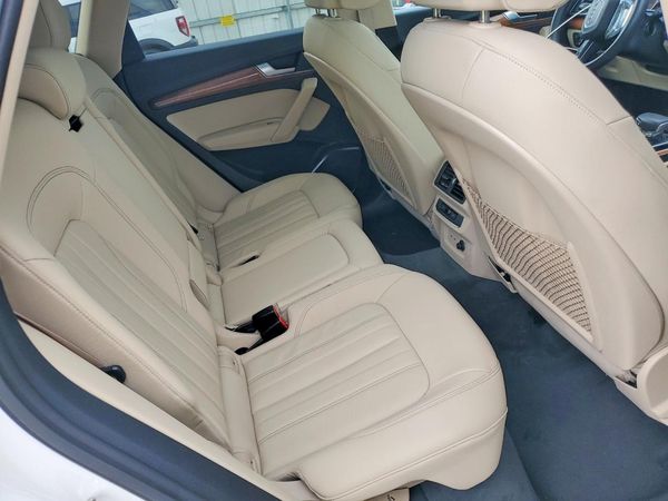 2021 AUDI Q5
