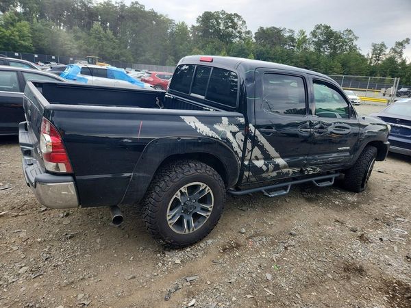 2013 TOYOTA TACOMA Delux
