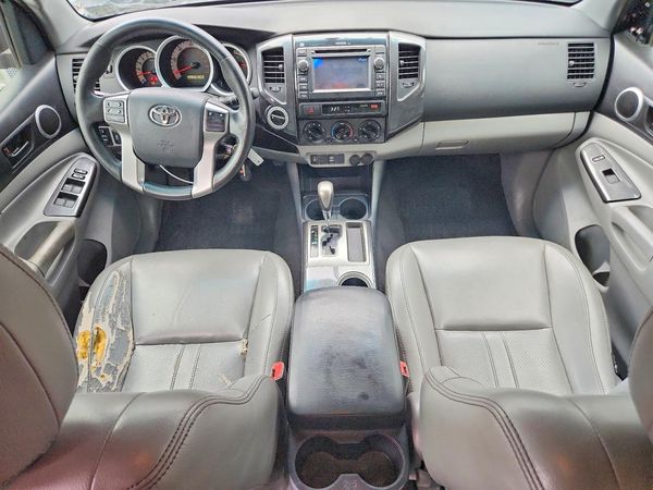 2013 TOYOTA TACOMA Delux
