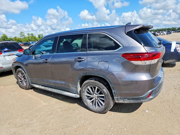 2019 TOYOTA HIGHLANDER